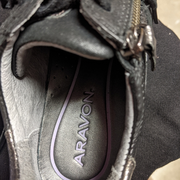Aravon shoes - Picture 4 of 7